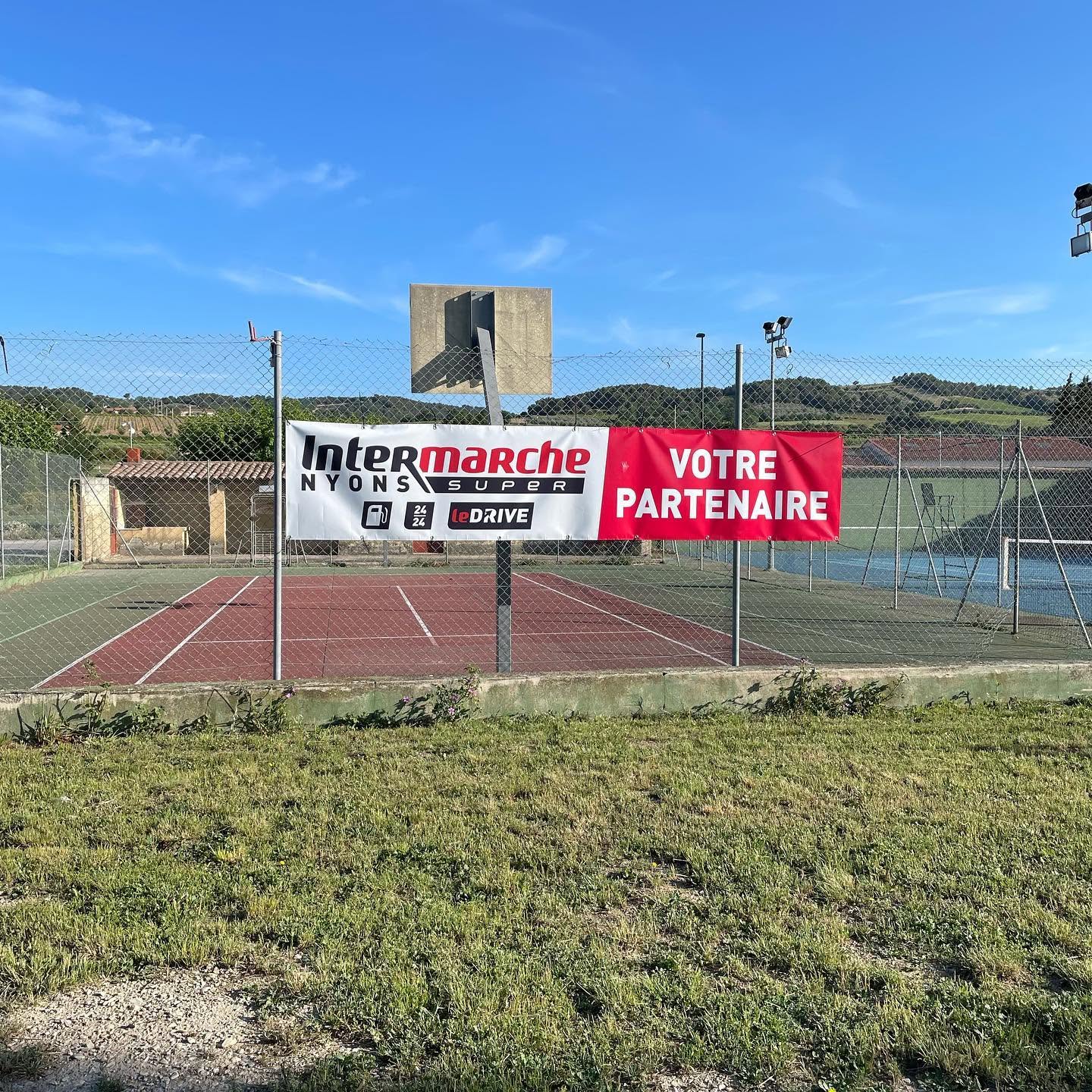 Banderole publicitaire extérieure Intermarché