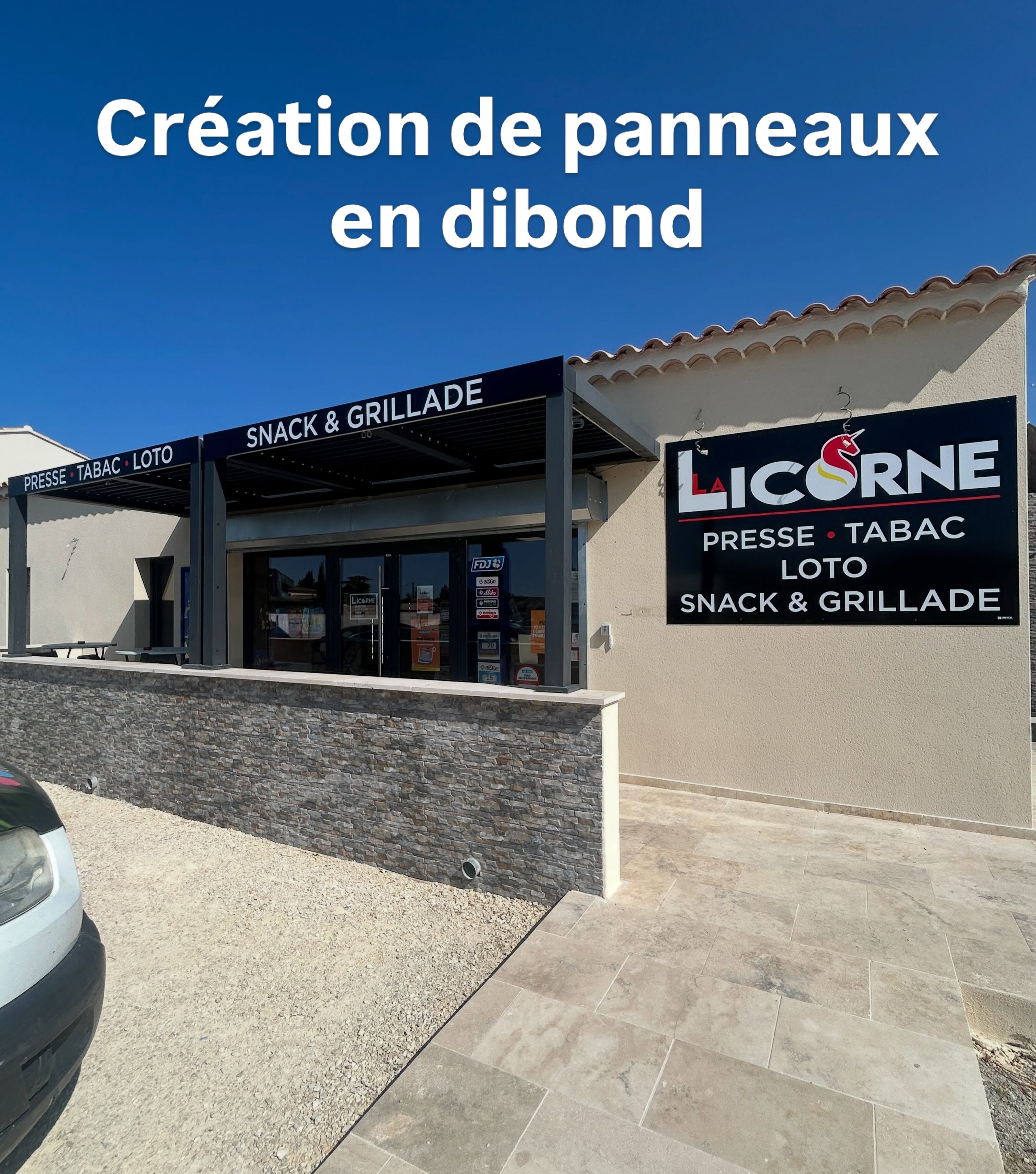 Panneaux de façade et signalétique La Licorne